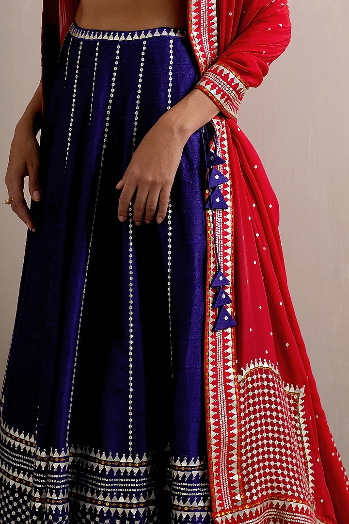 Ink Blue Raw Silk Aari Hand Embroidered Wedding Lehenga Set by Priyal Prakash at Pernia's Pop Up Shop