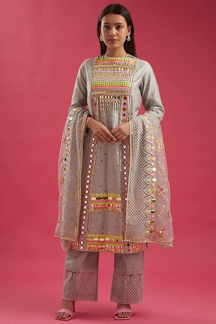 Grey Sequins Embroidered Kurta Set by Param Sahib at Pernia's Pop Up Shop