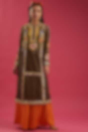 Brown Peacock Hand Embroidered Kurta Set by Param Sahib at Pernia's Pop Up Shop