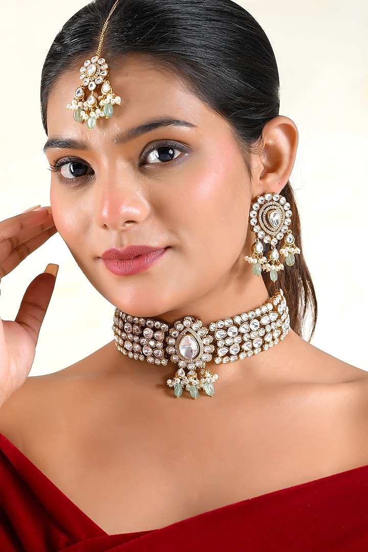Gold Finish Kundan Polki & Emerald Stone Choker Necklace Set by Prestones at Pernia's Pop Up Shop