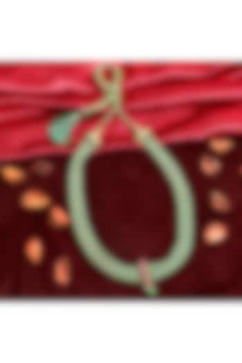 Gold Finish Kundan Polki & Emerald Beaded Necklace by Prestones at Pernia's Pop Up Shop