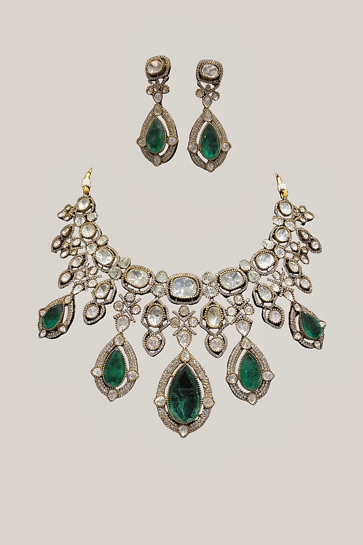 Antique Gold Finish Kundan Polki & Green Stone Necklace Set by Prestones at Pernia's Pop Up Shop