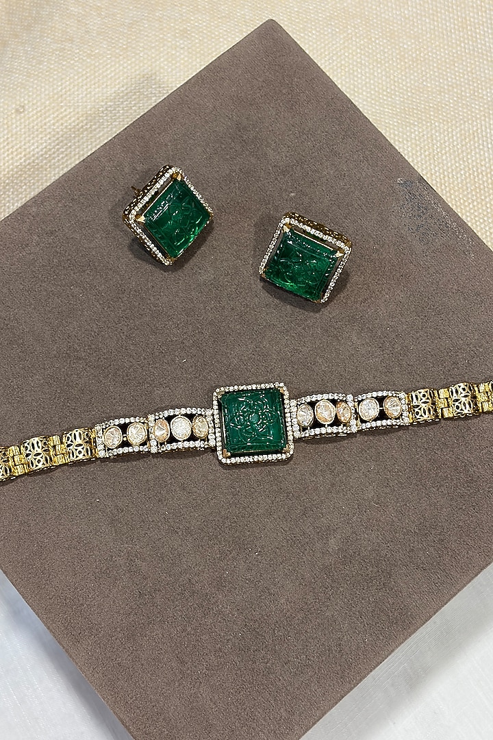 Gold Finish Kundan Polki & Emerald Stone Choker Necklace Set by Prestones at Pernia's Pop Up Shop
