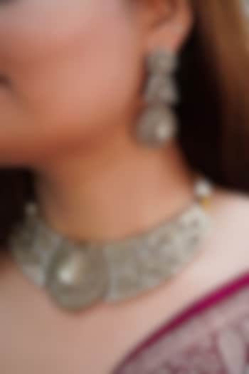 Antique Gold Finish Zircon Choker Necklace Set by Prestones at Pernia's Pop Up Shop