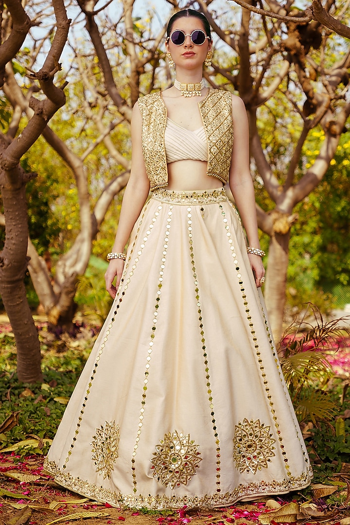 Gold Chanderi Silk Mirror Hand Embroidered Wedding Lehenga Set by PRATISHTHA - THE LABEL at Pernia's Pop Up Shop