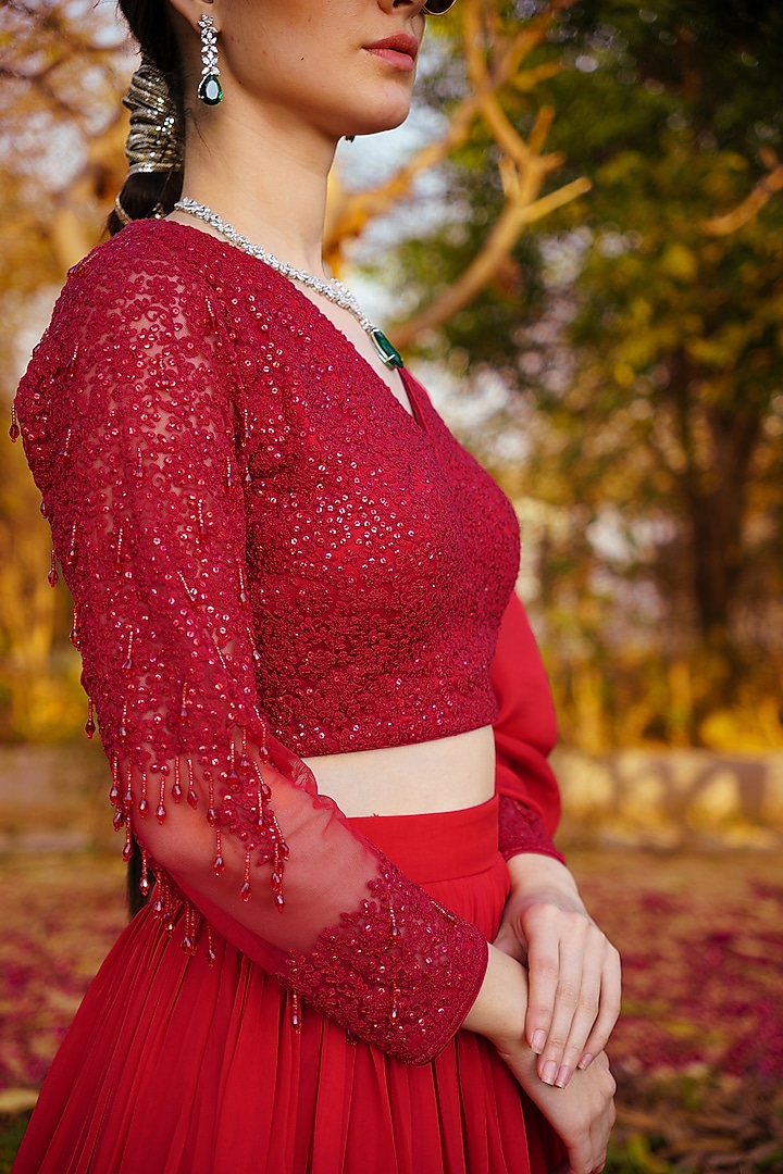 Red Shimmer Georgette Wedding Saree Set by PRATISHTHA - THE LABEL at Pernia's Pop Up Shop