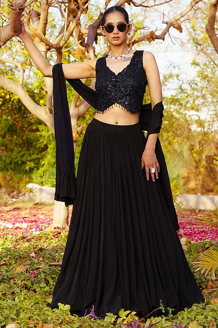 Black Chiffon Gathered Lehenga Set by PRATISHTHA - THE LABEL at Pernia's Pop Up Shop