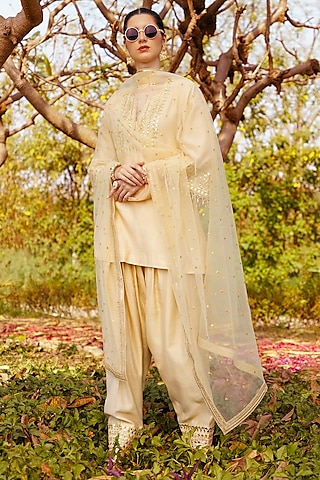 Gold Chanderi Hand Embroidered A-Line Short Kurta Set by PRATISHTHA - THE LABEL