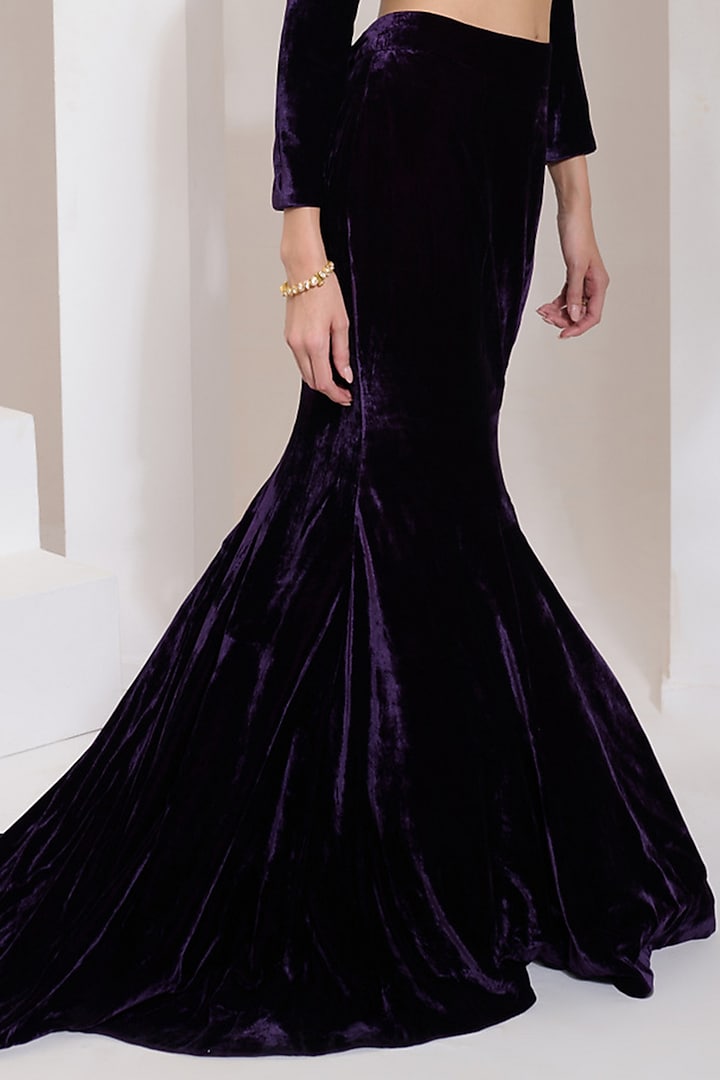 Purple Velvet Lehenga Set by PRATISHTHA - THE LABEL at Pernia's Pop Up Shop