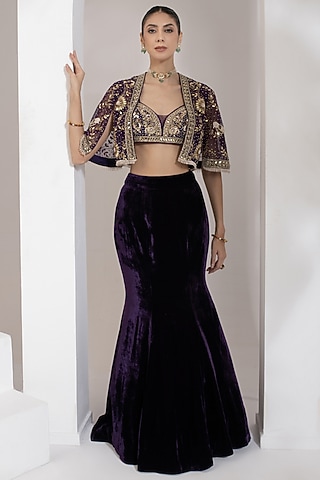 Purple Net Zari & Mirror Hand Embroidered Cape Set by PRATISHTHA - THE LABEL