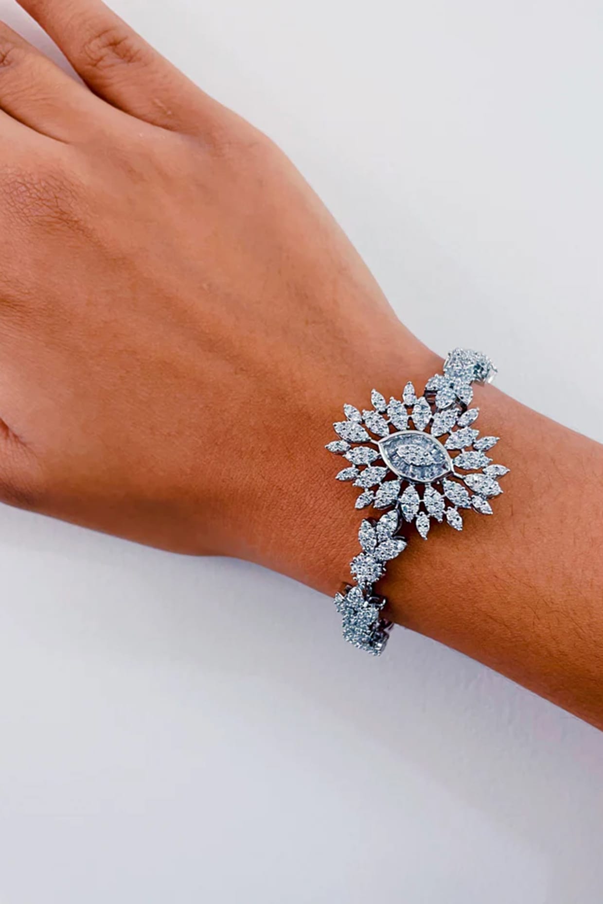 Buy Prerto Nadira Bracelets And Cuffs online