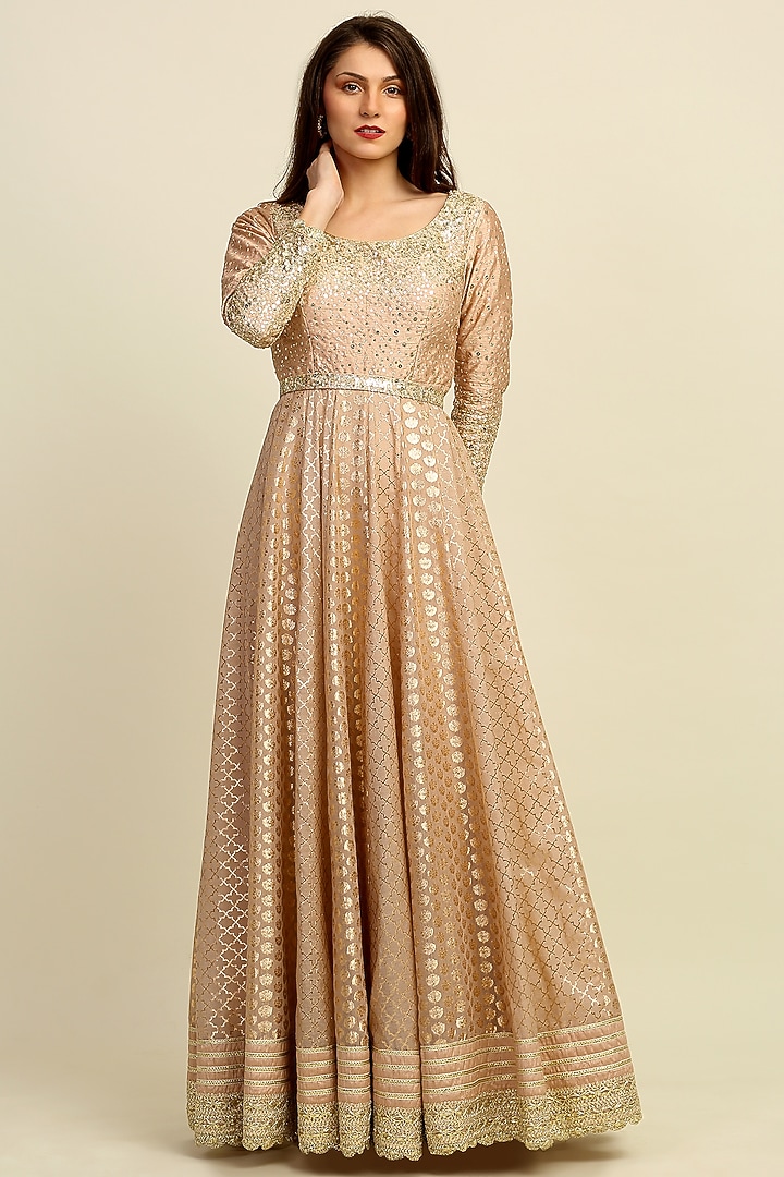 Gold Embroidered Wedding Anarkali Set by Priyanka Jain at Pernia's Pop Up Shop