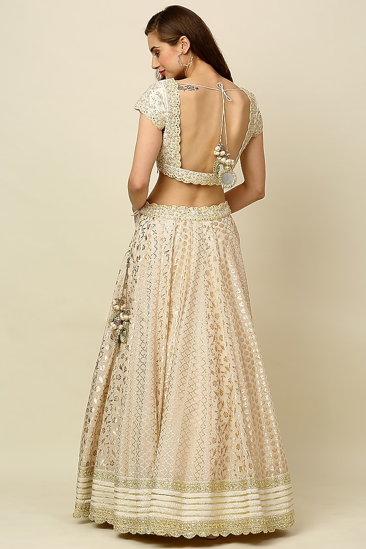 Ivory Chanderi Wedding Lehenga Set by Priyanka Jain at Pernia's Pop Up Shop