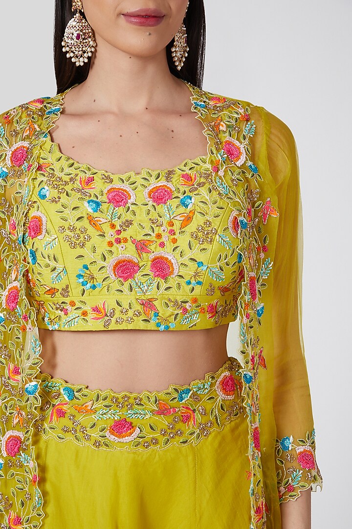 Mehendi Green Embroidered Wedding Lehenga Set by Priyanka Jain at Pernia's Pop Up Shop
