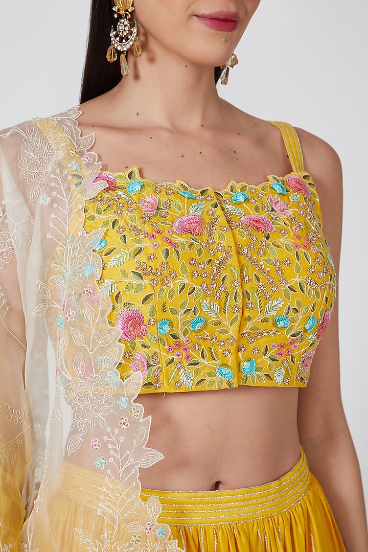 Yellow Embroidered Wedding Lehenga Set by Priyanka Jain at Pernia's Pop Up Shop