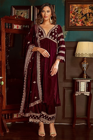 Wine Velvet Embroidered Kurta Set by Priyanka Jain