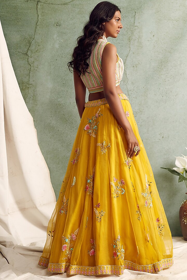 Yellow Embroidered Wedding Lehenga Set by Priyanka Jain at Pernia's Pop Up Shop