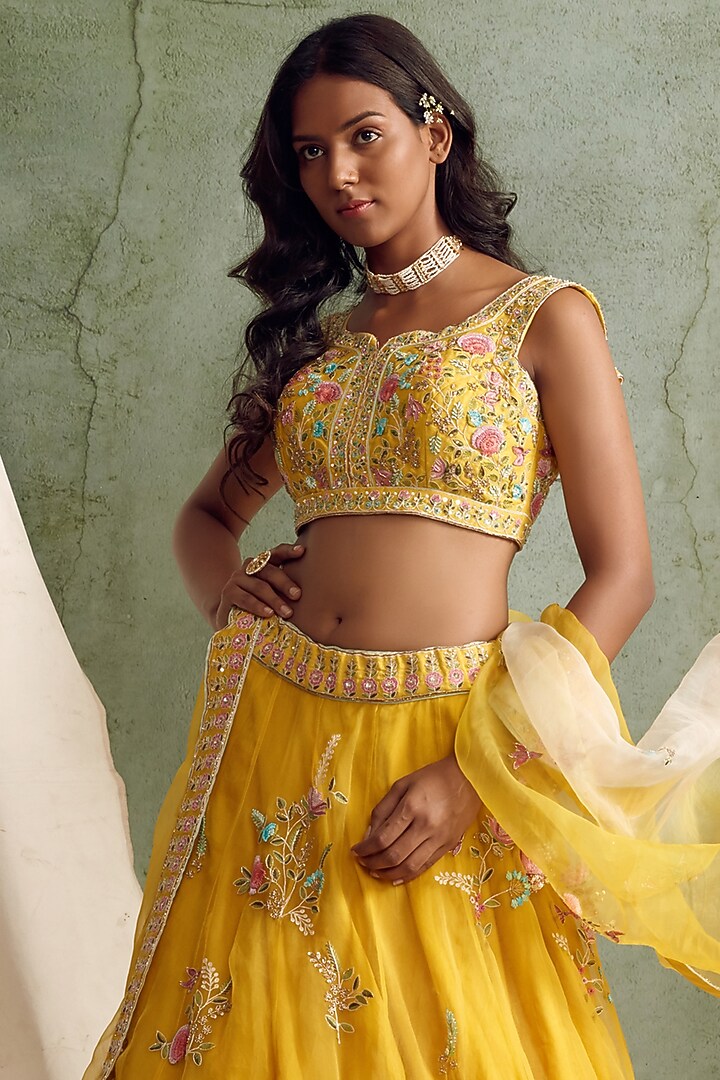 Yellow Wedding Lehenga Set With Embroidery by Priyanka Jain at Pernia's Pop Up Shop