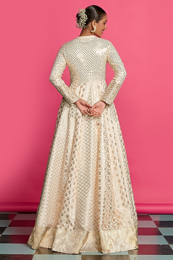Ivory Cotton Chanderi Embroidered Wedding Anarkali Set by Priyanka Jain at Pernia's Pop Up Shop