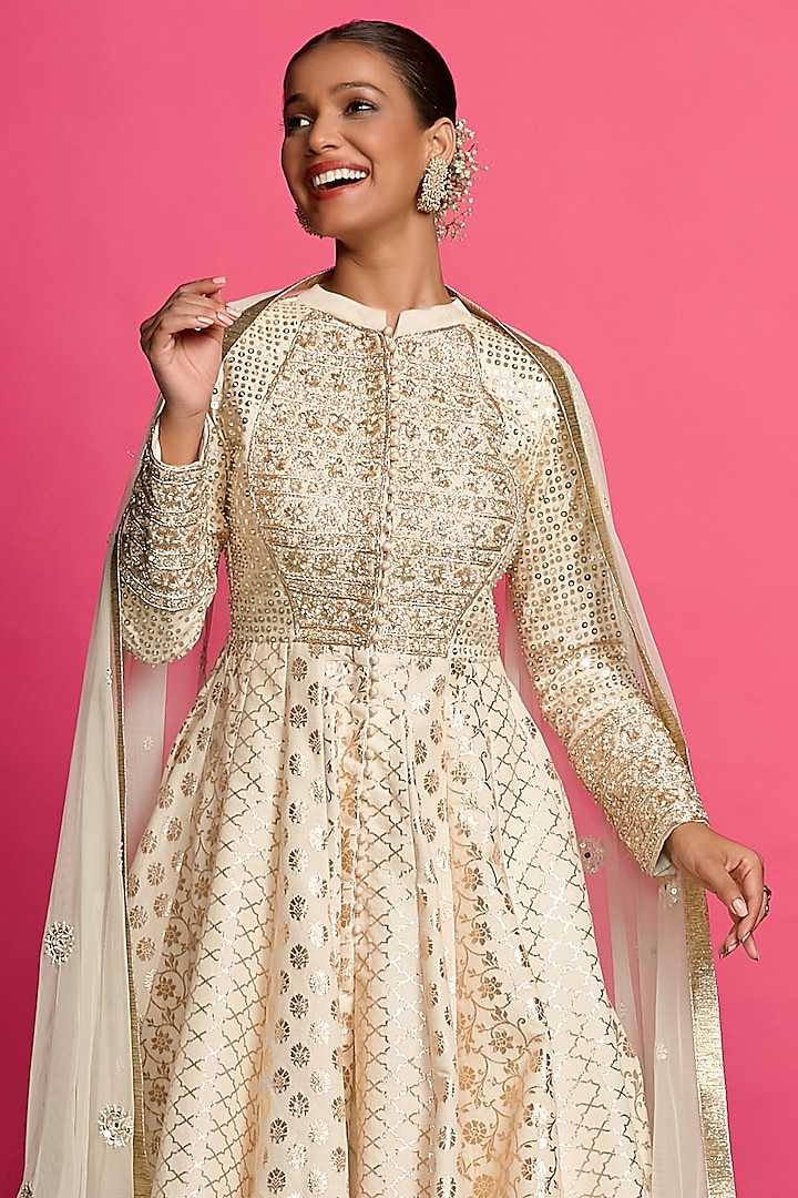 Ivory Cotton Chanderi Embroidered Wedding Anarkali Set by Priyanka Jain at Pernia's Pop Up Shop
