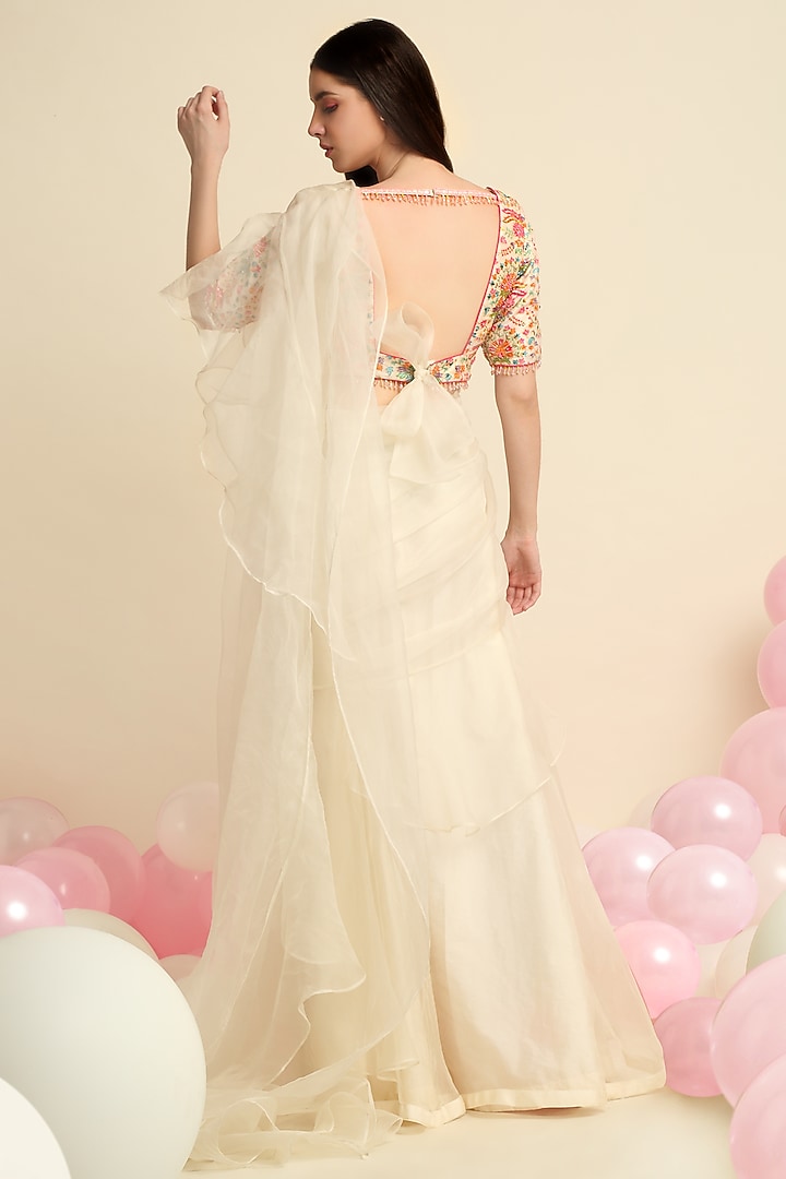 Ivory Organza Ruffled Wedding Saree Set by Priyanka Jain at Pernia's Pop Up Shop