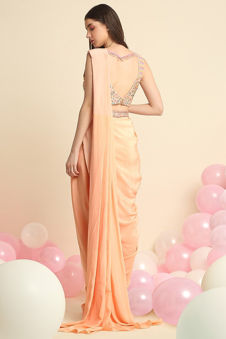 Peach Silk Crepe & Dupion Silk Pre-Draped Wedding Saree Set by Priyanka Jain at Pernia's Pop Up Shop