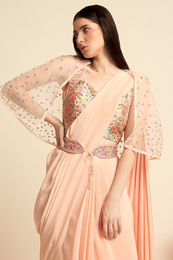 Peach Silk Crepe & Dupion Silk Pre-Draped Wedding Saree Set by Priyanka Jain at Pernia's Pop Up Shop