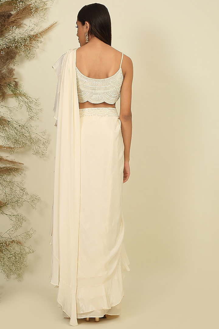 Ivory Silk Pre-Stitched Ruffle Wedding Saree Set by Priyanka Jain at Pernia's Pop Up Shop