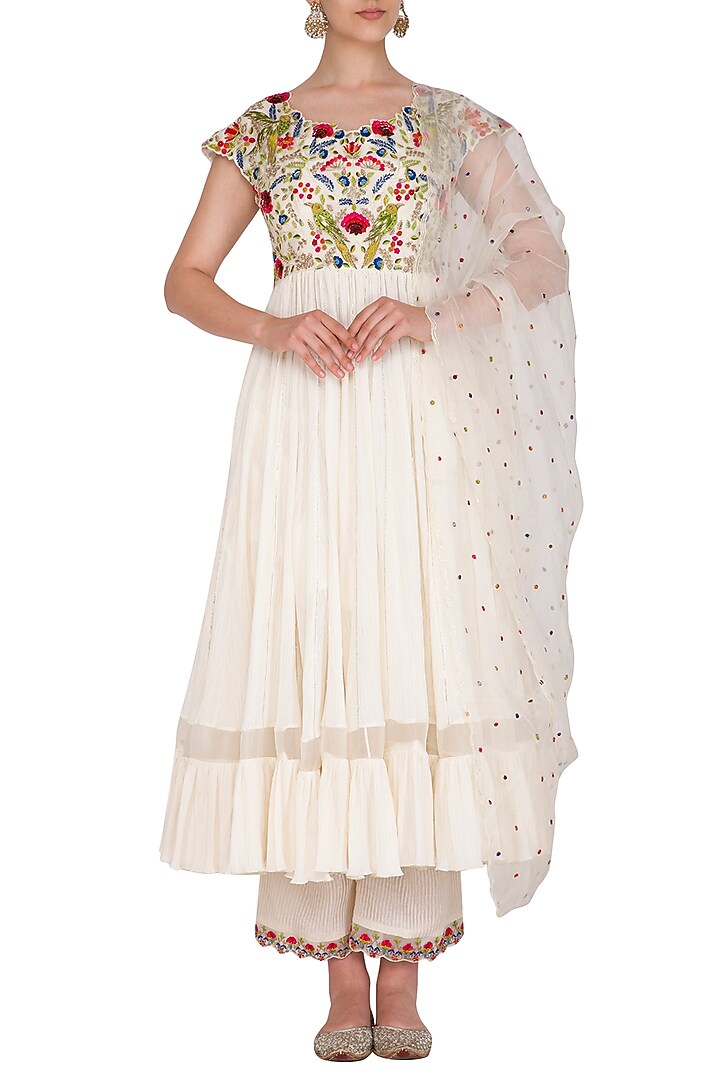 Ivory Embroidered Wedding Anarkali Set by Priyanka Jain at Pernia's Pop Up Shop