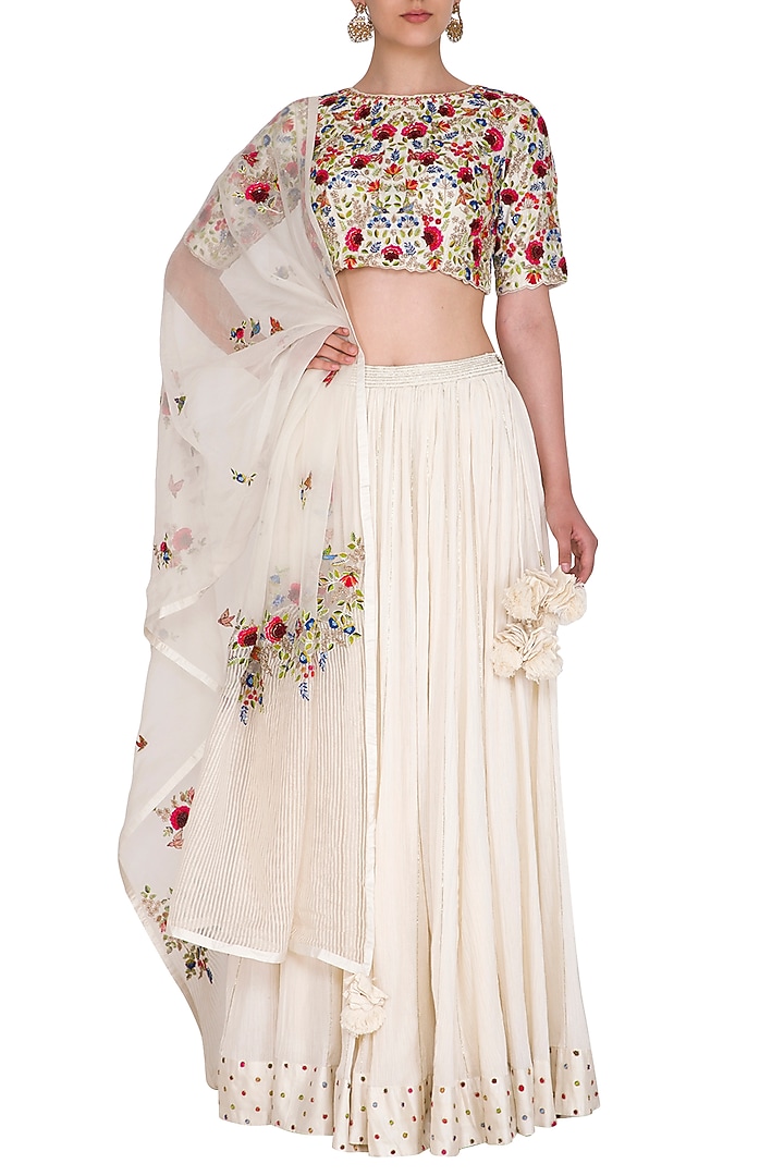 Ivory Embroidered Lehenga Set by Priyanka Jain at Pernia's Pop Up Shop