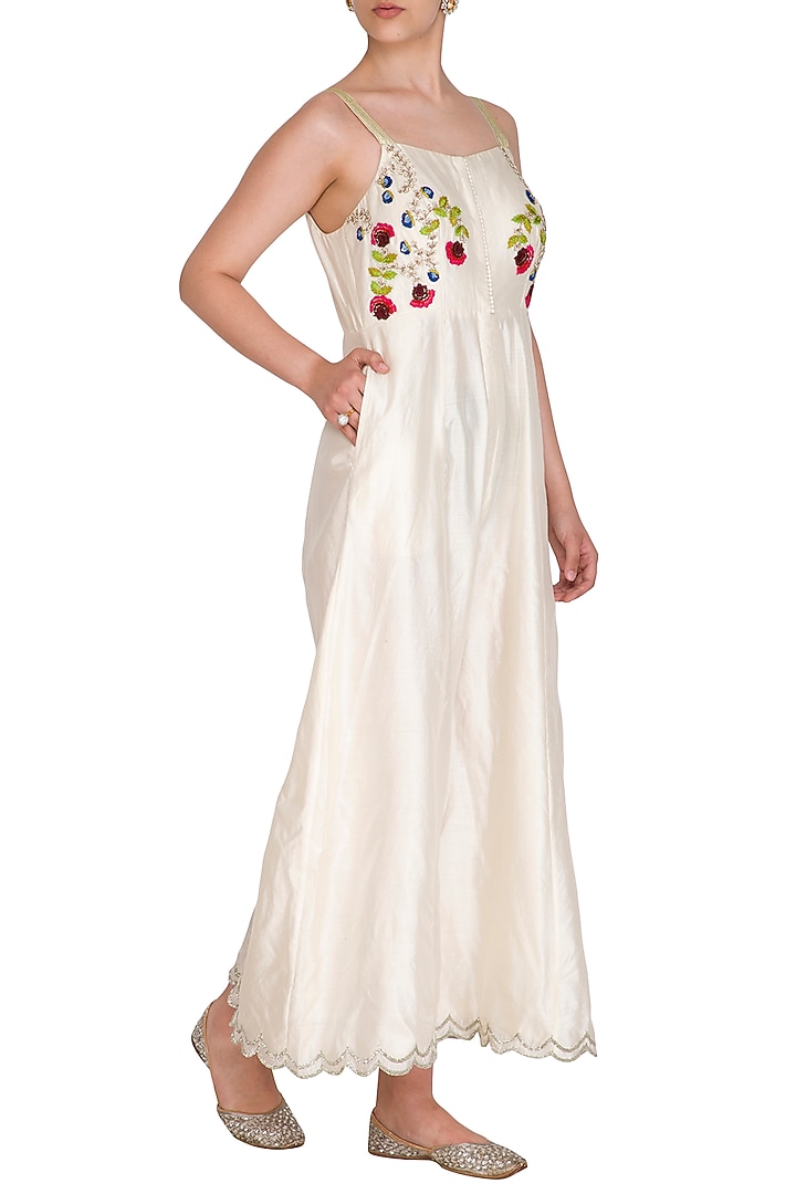 Ivory Embroidered Jumpsuit by Priyanka Jain at Pernia's Pop Up Shop
