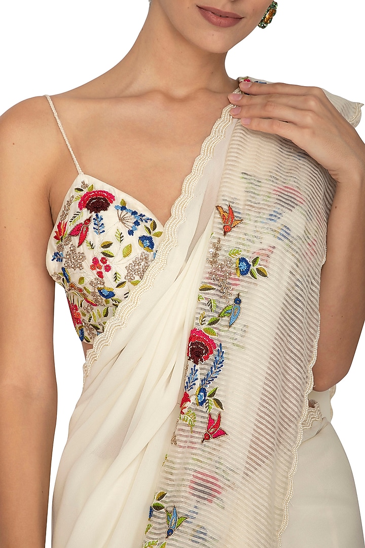 Ivory Embroidered Wedding Saree Set by Priyanka Jain at Pernia's Pop Up Shop