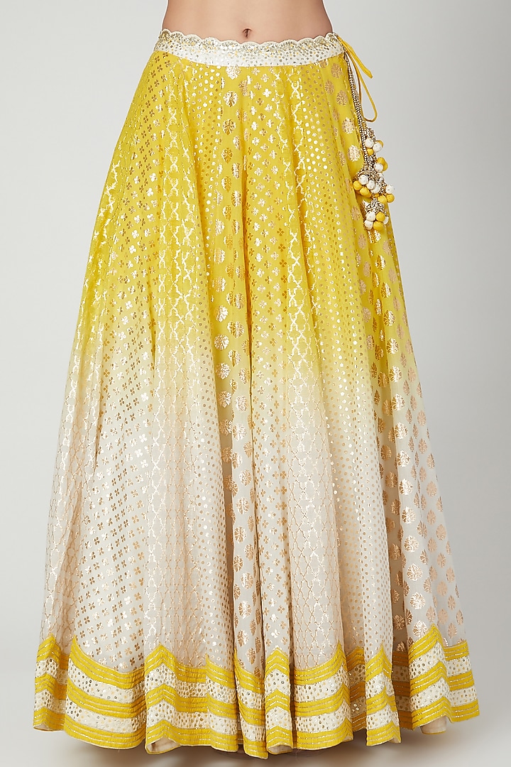 Mustard & Ivory Embellished Wedding Lehenga Set by Priyanka Jain at Pernia's Pop Up Shop
