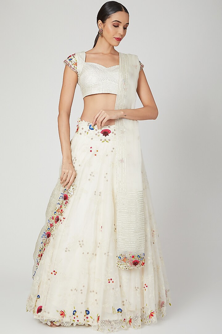 White Zardosi Embroidered Wedding Lehenga Set by Priyanka Jain at Pernia's Pop Up Shop