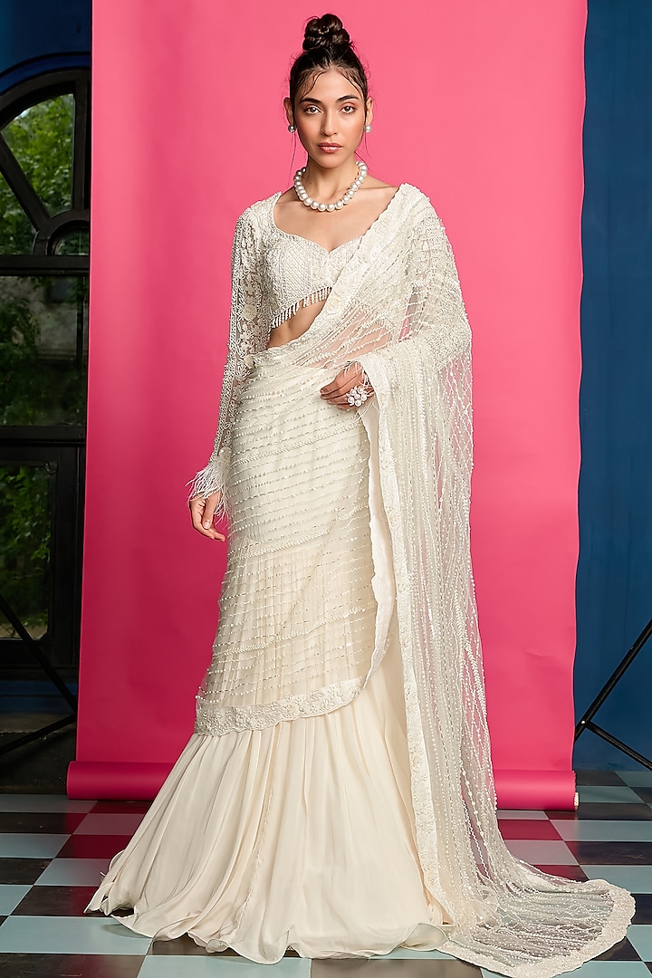 Ivory Crepe & Net Draped Reception Saree Set by Priyanka Jain at Pernia's Pop Up Shop