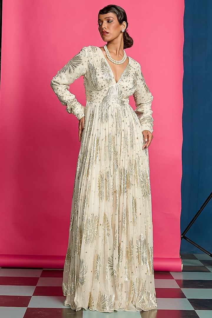 Ivory Georgette 3D Sequins Embroidered Wedding Anarkali Set by Priyanka Jain at Pernia's Pop Up Shop