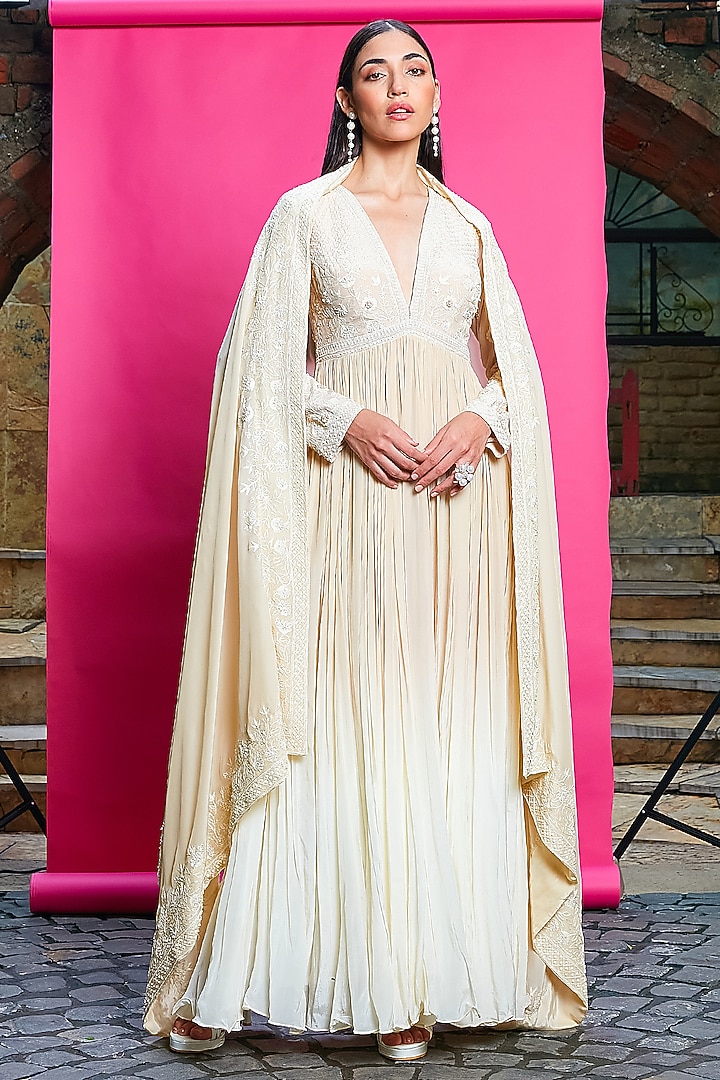 Gold & Ivory Crepe Threadwork Ombre-Dyed Wedding Anarkali Set by Priyanka Jain at Pernia's Pop Up Shop