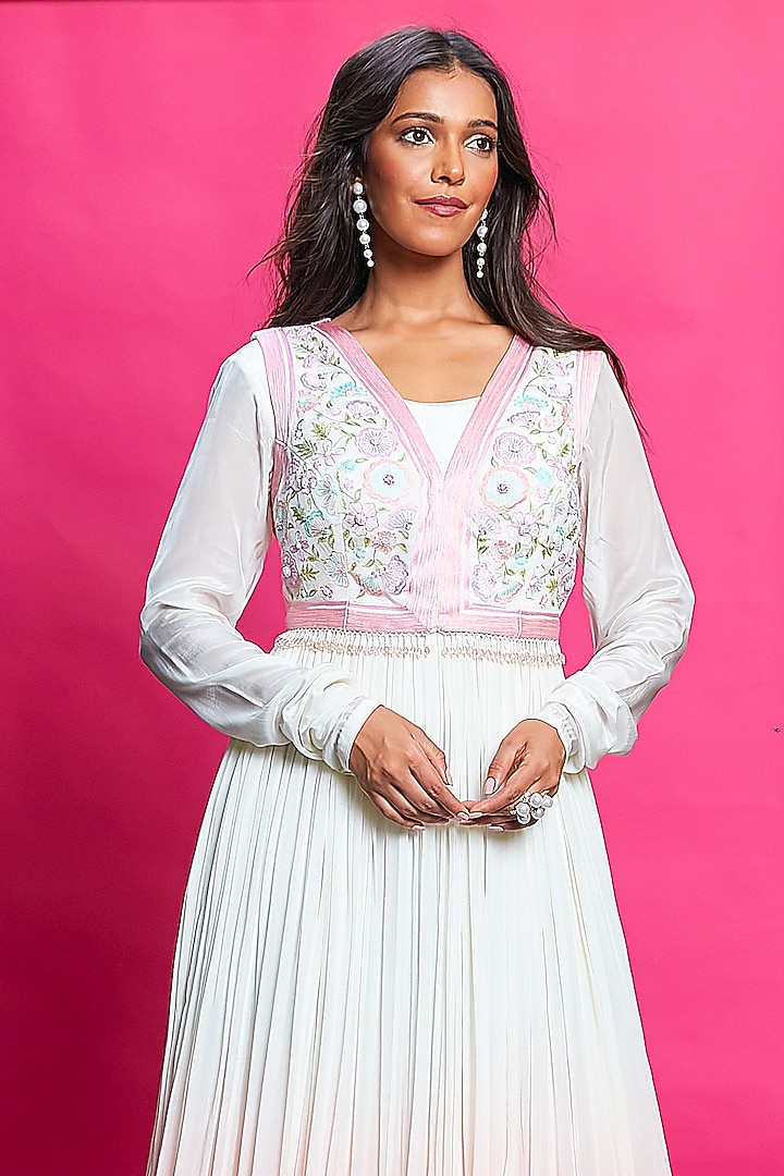 Pink & Ivory Crepe Ombre-Dyed Wedding Anarkali Set by Priyanka Jain at Pernia's Pop Up Shop