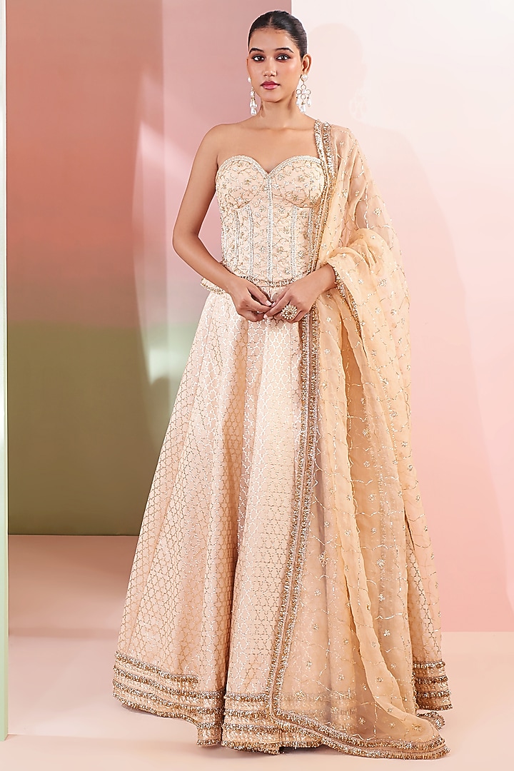 Golden Viscose Crepe Embroidered Wedding Lehenga Set by Priyanka Jain at Pernia's Pop Up Shop