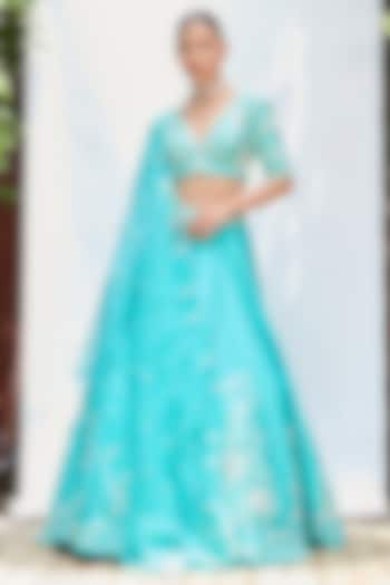 Turquoise Chanderi Aari Embroidered Wedding Lehenga Set by Priyanka Jain at Pernia's Pop Up Shop