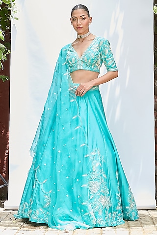 Turquoise Chanderi Aari Embroidered Lehenga Set by Priyanka Jain