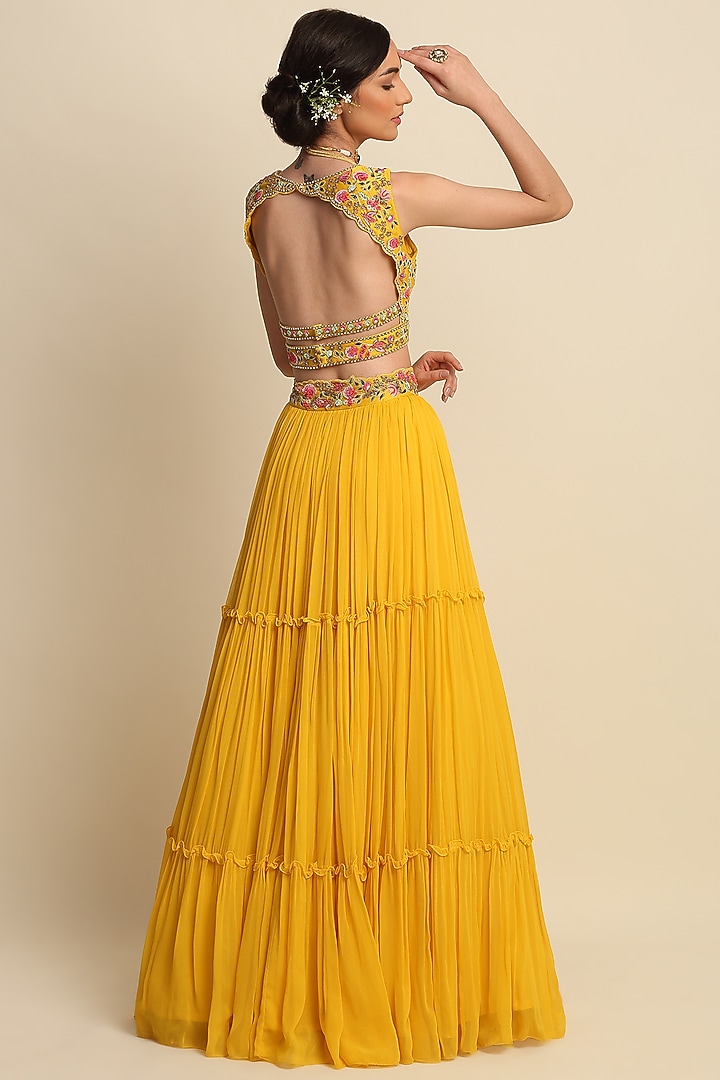 Yellow Embroidered Wedding Lehenga Set by Priyanka Jain at Pernia's Pop Up Shop