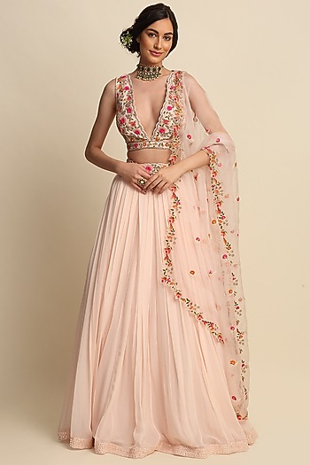 Light Pink Embroidered Wedding Lehenga Set by Priyanka Jain at Pernia's Pop Up Shop