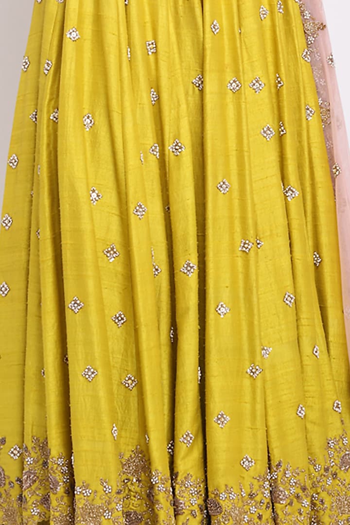 Mustard Yellow Embroidered Wedding Lehenga Set by Priyanka Jain at Pernia's Pop Up Shop