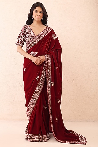 Burgundy Velvet Zari Embroidered Pre-Stitched Saree Set by Priyanka Jain