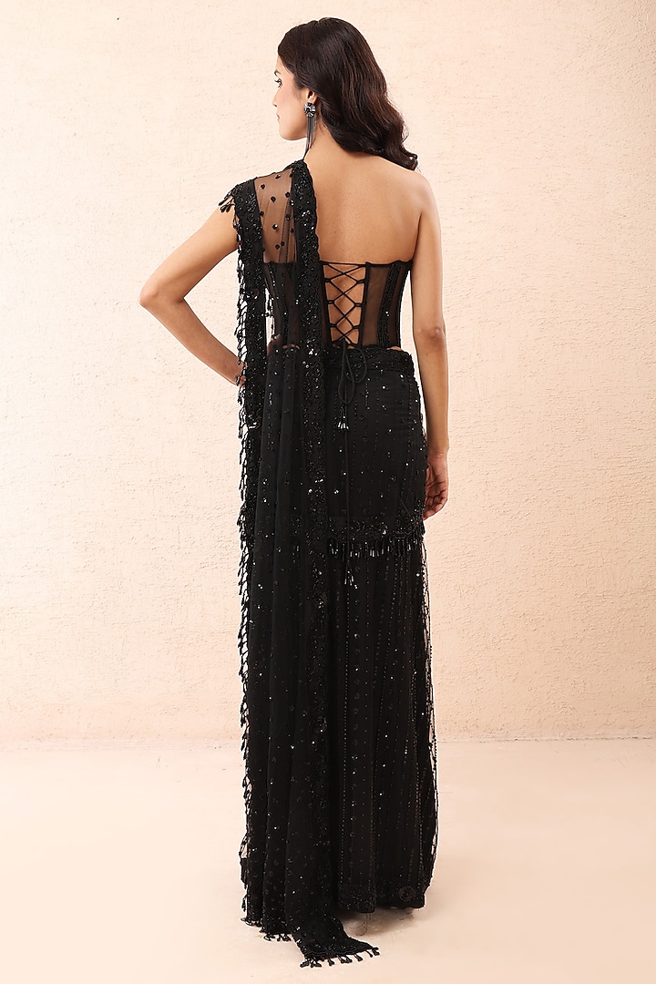 Black Net Sequins Hand Work Draped Wedding Saree Set by Priyanka Jain at Pernia's Pop Up Shop