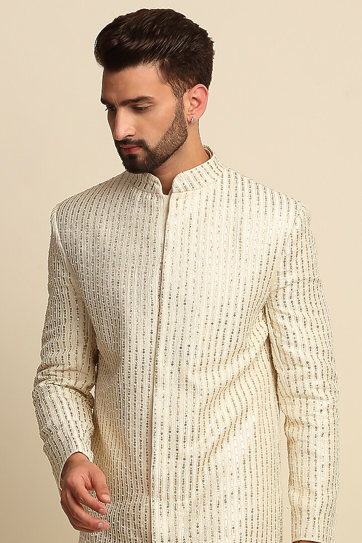 Off-White Raw Silk & Crepe Embroidered Wedding Sherwani Set by Priyanka Jain Men at Pernia's Pop Up Shop