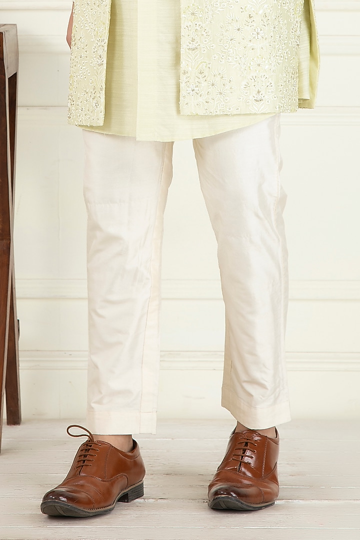 Lime Yellow Cotton Embroidered Indo-Western Jacket Set by Priyanka Jain Men at Pernia's Pop Up Shop