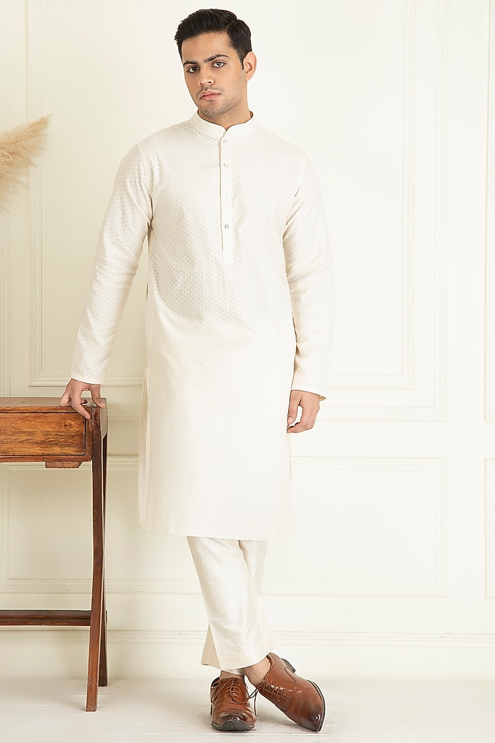 Beige Cotton Thread & Sequins Embroidered Bundi Jacket Set by Priyanka Jain Men at Pernia's Pop Up Shop