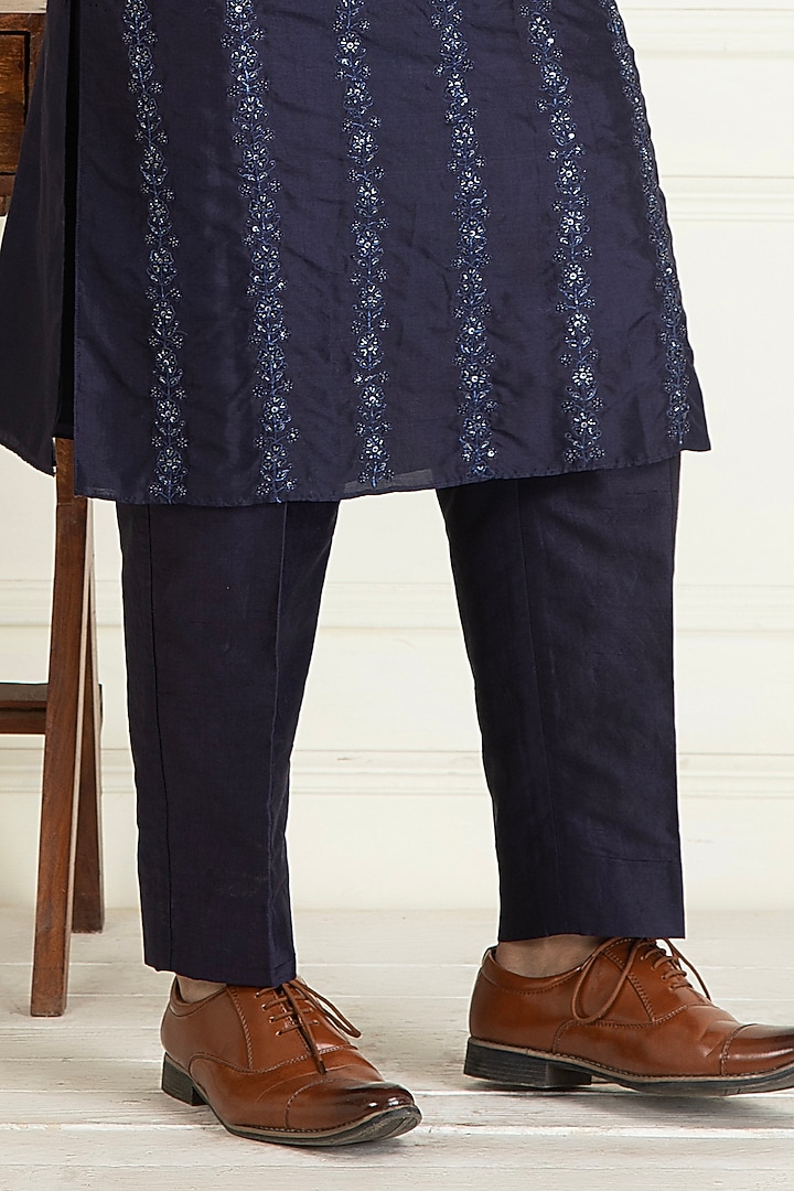Midnight Blue Dupion Thread Embroidered Wedding Indowestern Set by Priyanka Jain Men at Pernia's Pop Up Shop